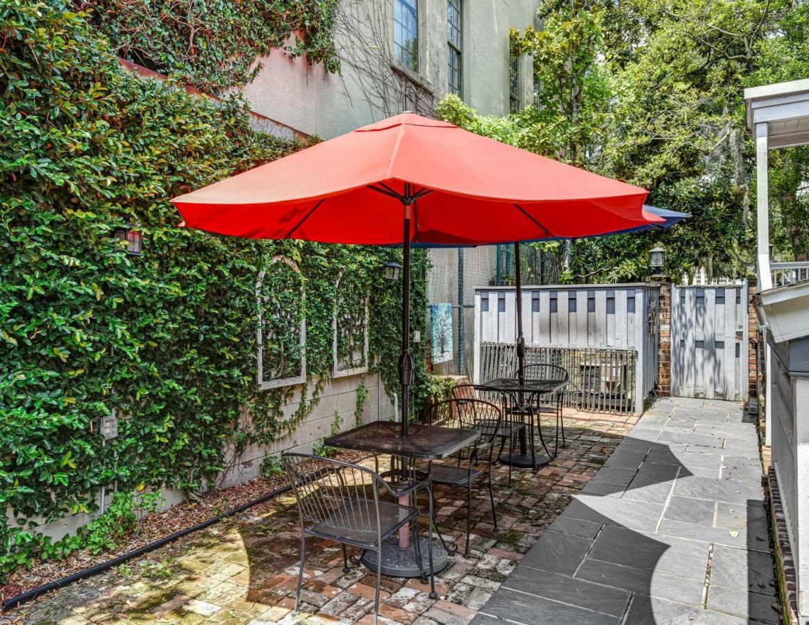 Spanish Moss Inn Savannah Ngoại thất bức ảnh